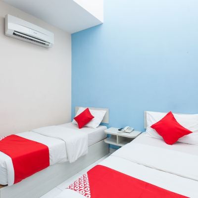 Bilik Kembar Standard Kupon OYO 1163 Hotel Pulai