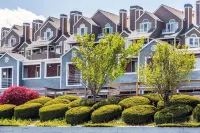 Econo Lodge Cranston - Providence Hotels in 