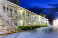 Motel 6 Bishop, CA