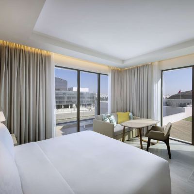 King Guest Room Theme Park Access Hilton Abu Dhabi Yas Island Promo Code