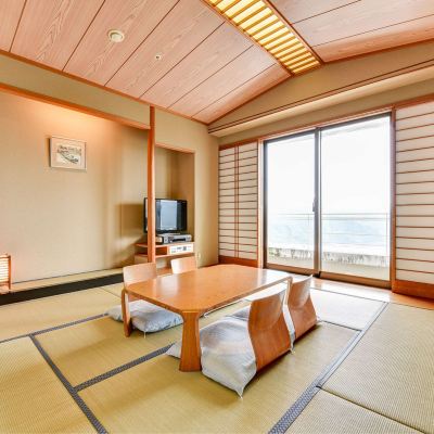 和風ルーム(8畳)(禁煙) ホテル日南北郷リゾート クーポン