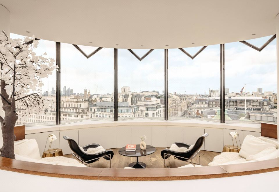 最初的我+2卧室复式顶层房