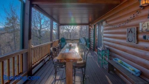 EddieBear Four-Bedroom Holiday Home