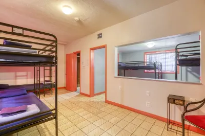 SIN City Hostel Hotels in 