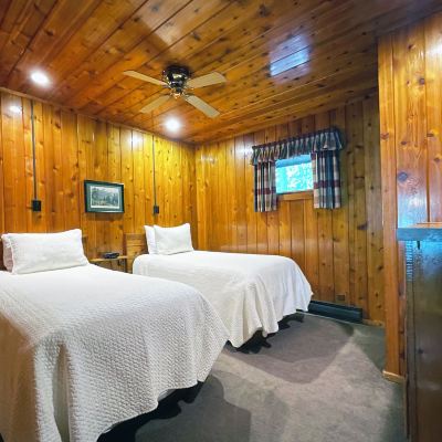 3 Bedroom Cottage 35 Mountain Springs Lake Resort Promo Code
