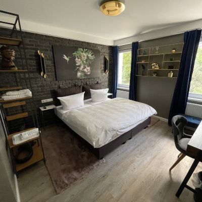 Standard Double Room IQ Hotel Promo Code