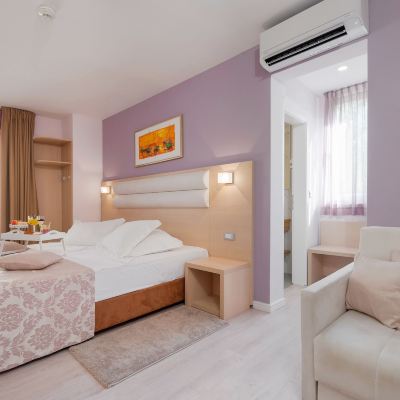 Twin Room with Balcony and Mountain View Hotel Maritimo Promo Code