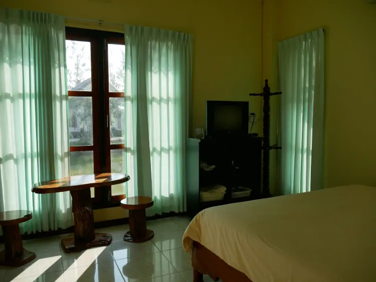 ห้องซูพีเรียร์ เตียงใหญ่ 1 เตียง