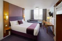 Premier Inn Edinburgh Airport (M9, Jct1)