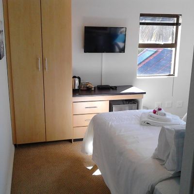 Standard Twin Room With Garden View-Non-Smoking Port House Promo Code
