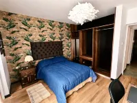 Luxury 2BR/2BA with Jacuzzi - 7 min walk to Ocean 住宿飯店