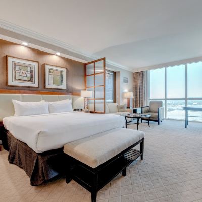 Ph Floor Two-Bedroom-Balcony StripViewSuites at Signature Promo Code