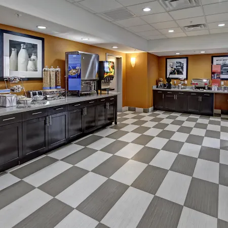 Hampton Inn & Suites Ada