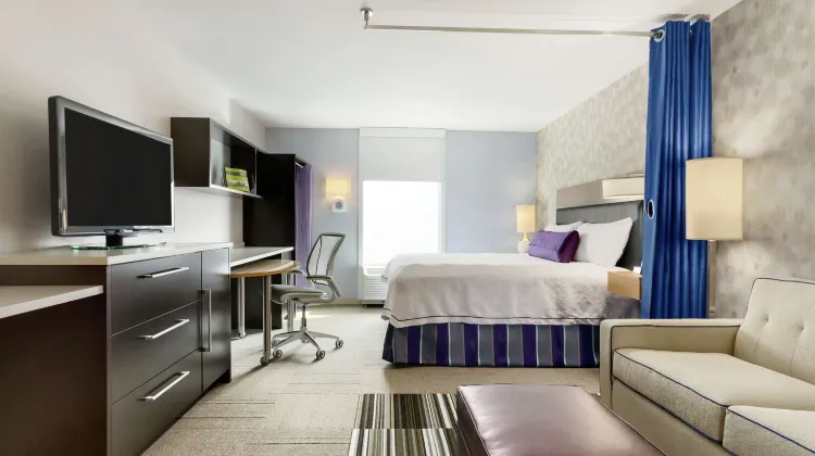 ホーム2スイーツ・バイ・ヒルトン アンカレッジ / ミッドタウン 部屋