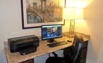 Cobblestone Inn & Suites - Fort Dodge