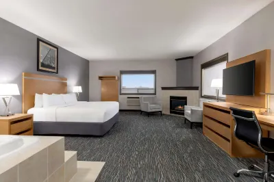 Wingate by Wyndham Lethbridge Hotels in 