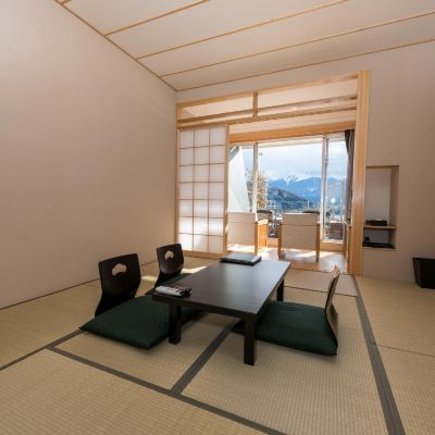 Mount Fuji and Lake View Japanese Style Room 1 with Balcony-Non-Smoking