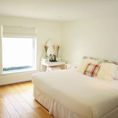 Double or Twin Room, Ensuite, Courtyard View (Pet Friendly Double/Twin)