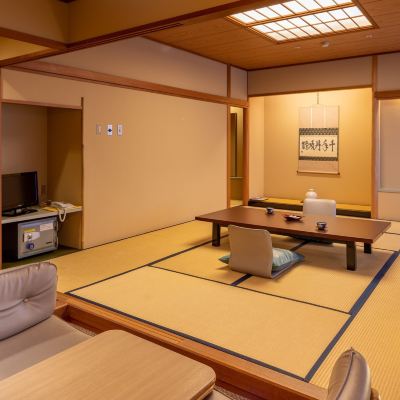 [Non-Smoking]Main Building/Japanese-Style Room Without View[10 Tatami Mats/with Bath and Toilet][Japanese Room][Non-Smoking][No View]