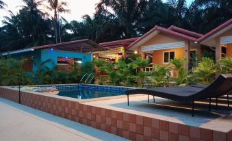 Bansabai Pool Villa Guesthouse