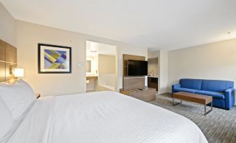 Holiday Inn Express & Suites Surrey