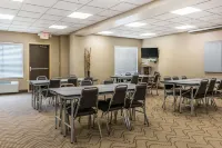 Comfort Suites