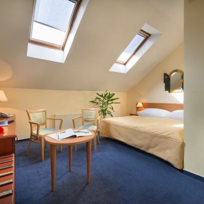 Double or Twin Room EA Hotel Tosca Promo Code