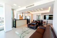 Terra Residencial Отели в г. 