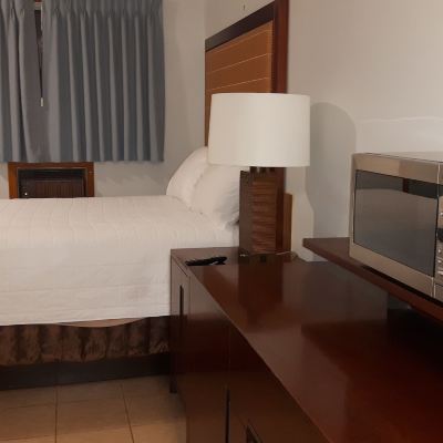 Queen Studio With Kitchen Edgewater Inn Promo Code