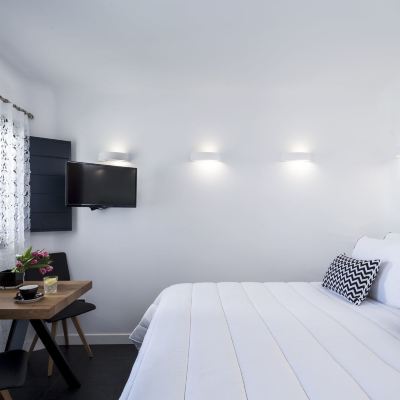 Senior Suite Outdoor Tub Elea Resort - Adults Only Promo Code