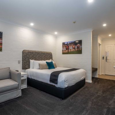 Executive Room Town Square Motel Promo Code