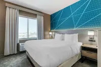 Comfort Suites