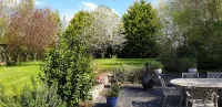 Cottage on Lough Ree / River Shannon in the heart of Ireland Ξενοδοχεία στην πόλη 