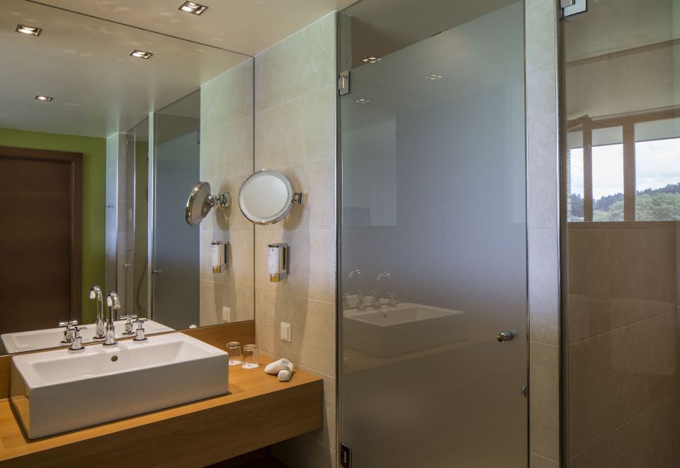 豪华双人房，2张单人床（优选）