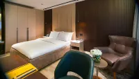 Emery Hotel Hotels in 