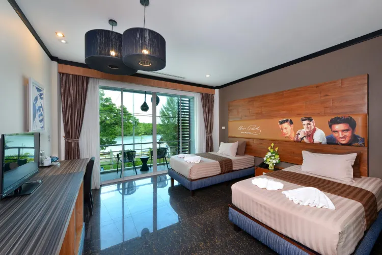 ห้องซูพีเรียร์ เตียงแฝด พร้อมวิวทะเล