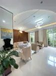 Vanyard Hotel