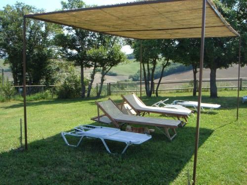 两卧室公寓 - 带露台