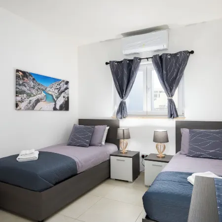 Sunlit Modern Home Country Views Xemxija