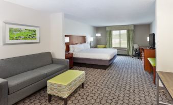 Holiday Inn Express & Suites Phenix City - FT. Moore
