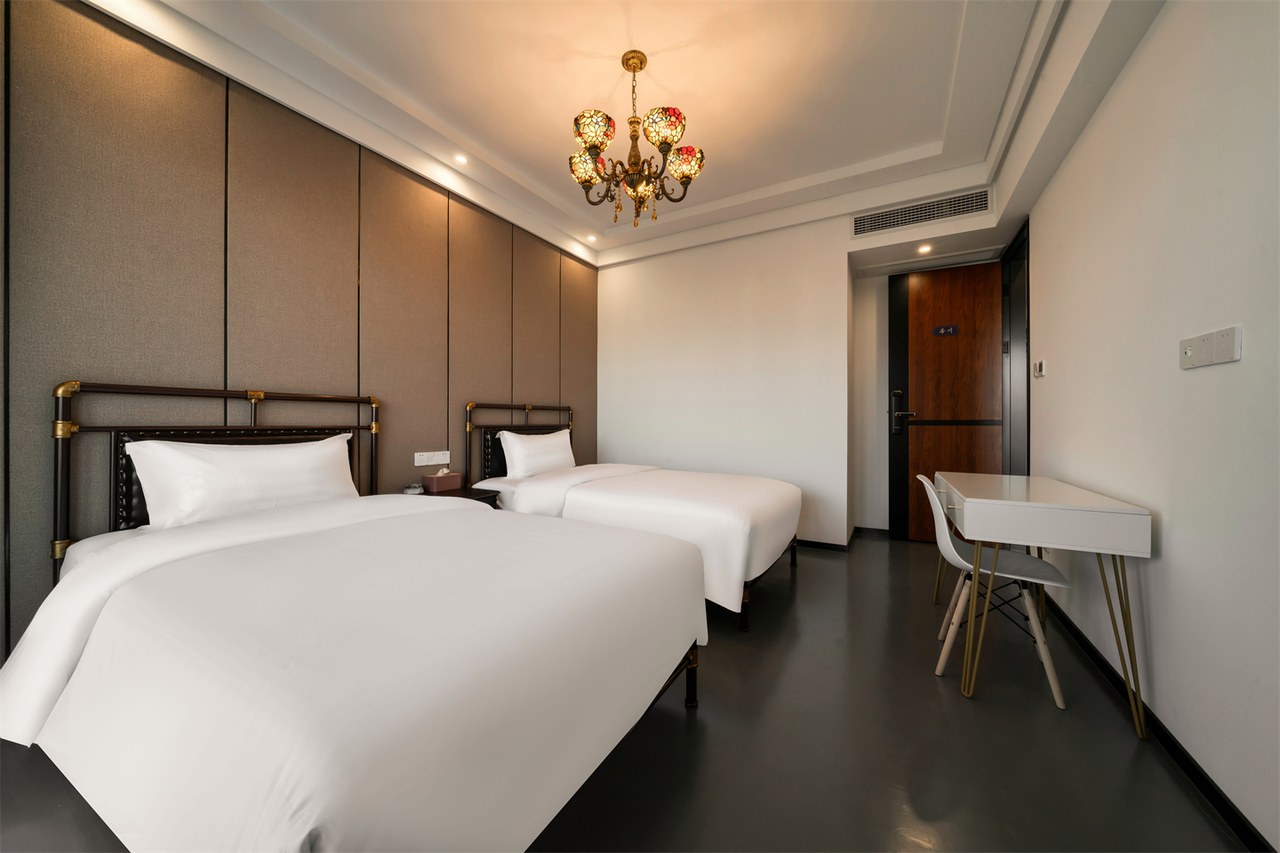 高端三室一厅套房