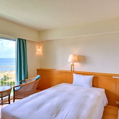 スタンダードオーシャンビューツインルーム(本館) 石垣島ビーチホテルサンシャイン クーポン