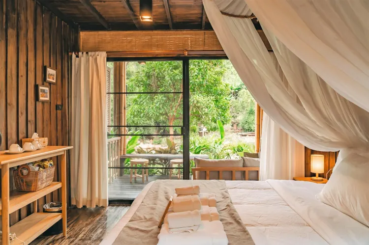 Deluxe Room with Private Balcony