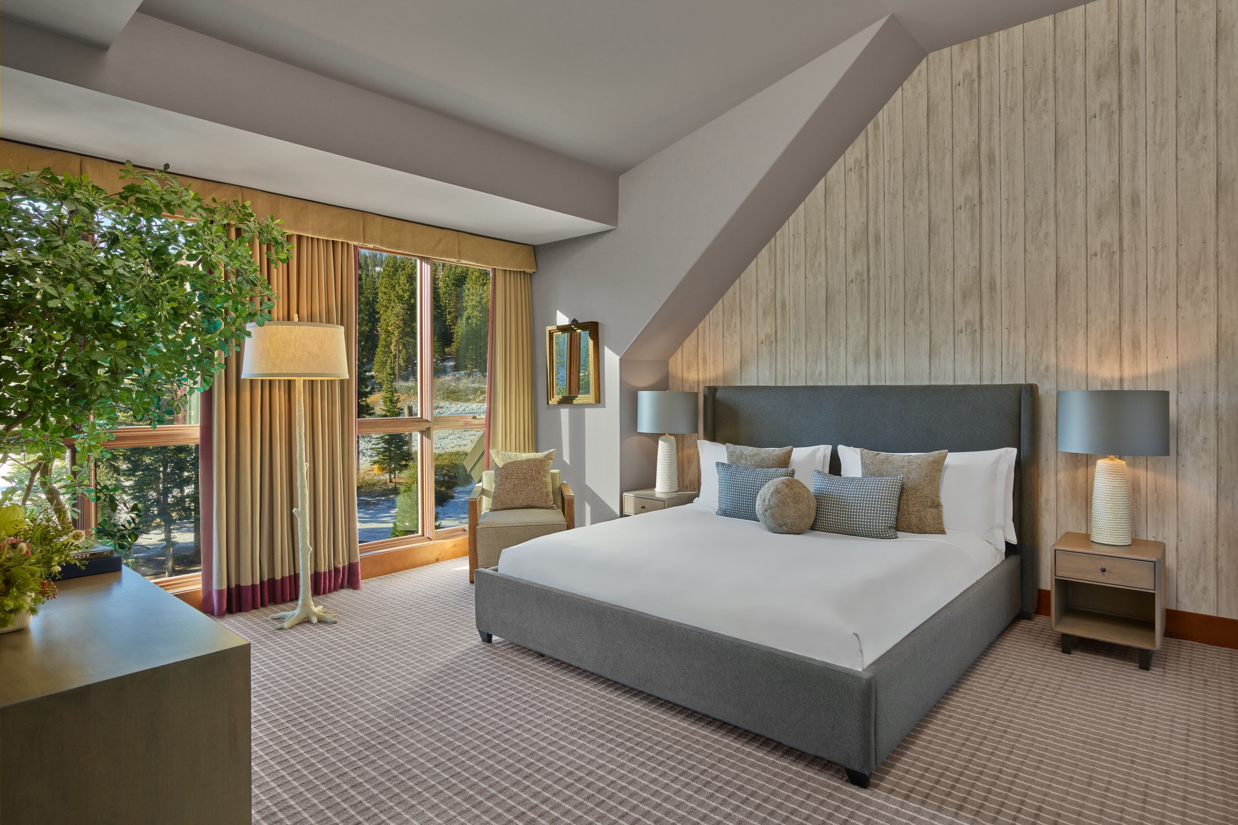 四卧室公寓，浴缸，阳台，壁炉，露台