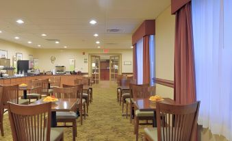 Country Inn & Suites by Radisson, Toledo South, Oh