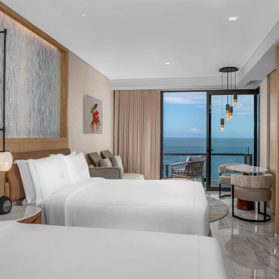 Family Connecting Suite 1 King / 2 Queens Waldorf Astoria Cancun Promo Code