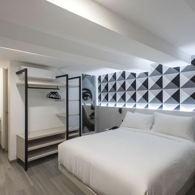 Deluxe Room The Andy Promo Code