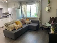 Ashley’s Relaxing Private Hideaway - Recharge! Reconnect!  @ I-5 Exit 670