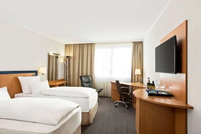 NH Frankfurt Airport West Hotel a 