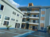 The Blue Resort Hotele w: 